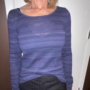 BANANA REPUBLIC  LONG SLEEVE BLUE STRIPED SCOOP NECK SHIRT SZ S